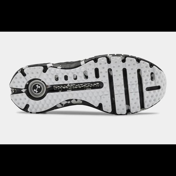 Men's UA HOVR™ Phantom RN Running Shoes SIZE 6-15 - Picture 3 of 4